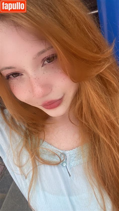 diovana nudes|DioKonigsreuter .